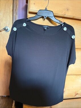 A.U.W black top